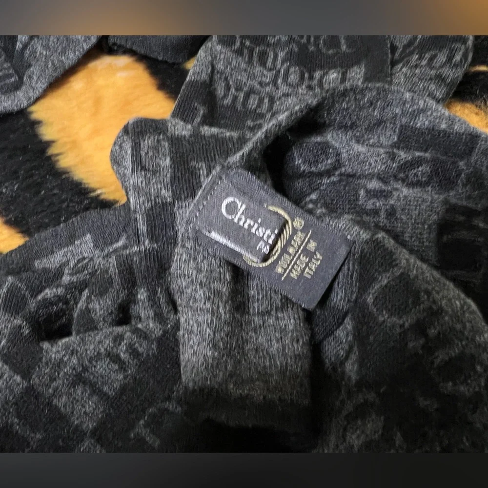 Dior Wool Scarf - Picture 3 of 14